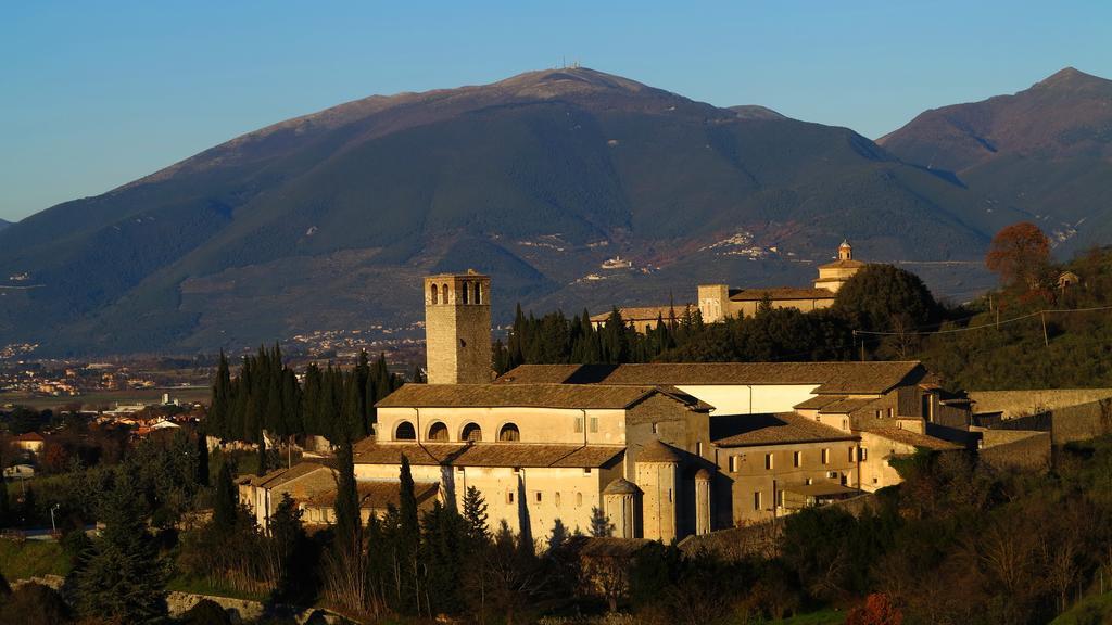 Hotel Clarici Spoleto Zewnętrze zdjęcie