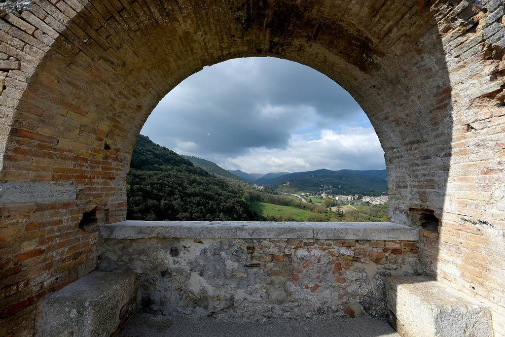 Hotel Clarici Spoleto Zewnętrze zdjęcie
